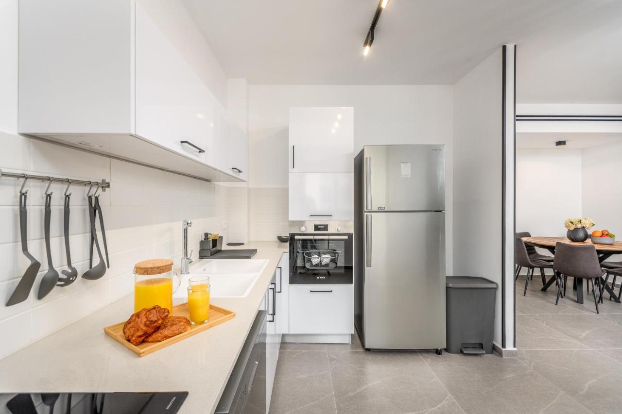 Luxurious Huge 2bdr&2bth W Parking- Mahne Yehuda Sea-u Jerusalem