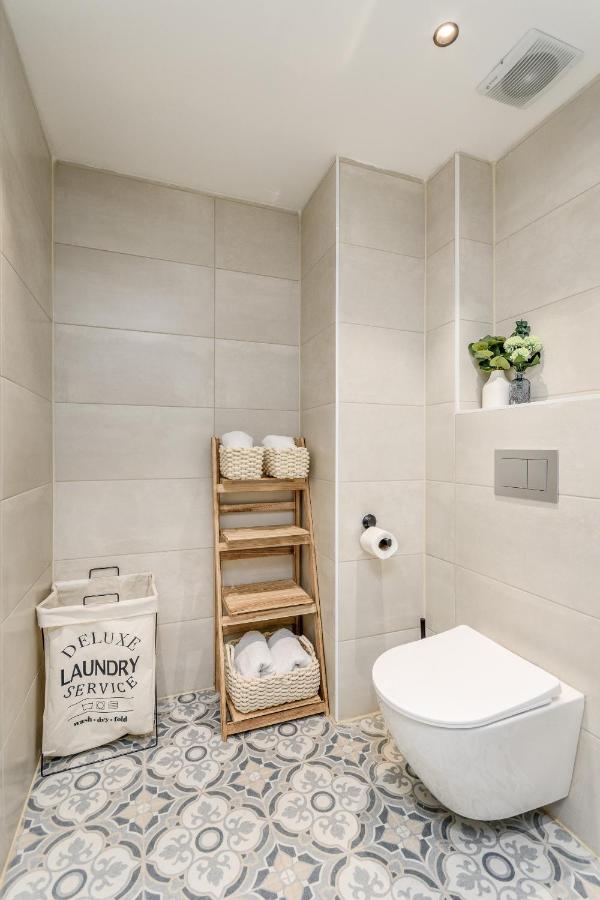 Luxurious Huge 2bdr&2bth W Parking- Mahne Yehuda Sea-u *