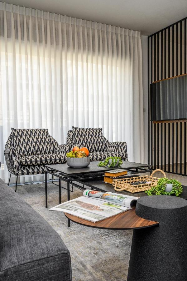 Luxurious Huge 2bdr&2bth W Parking- Mahne Yehuda Sea-u Apartment Jerusalem